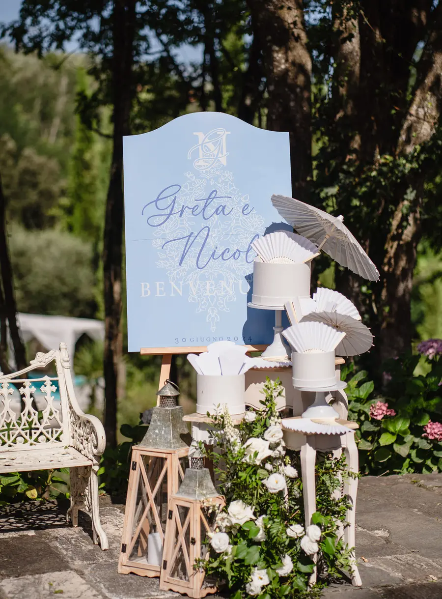 outdoor civil ceremony Tuscany